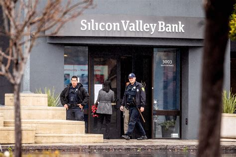 Silicon Valley Bank Executives Get Bad News